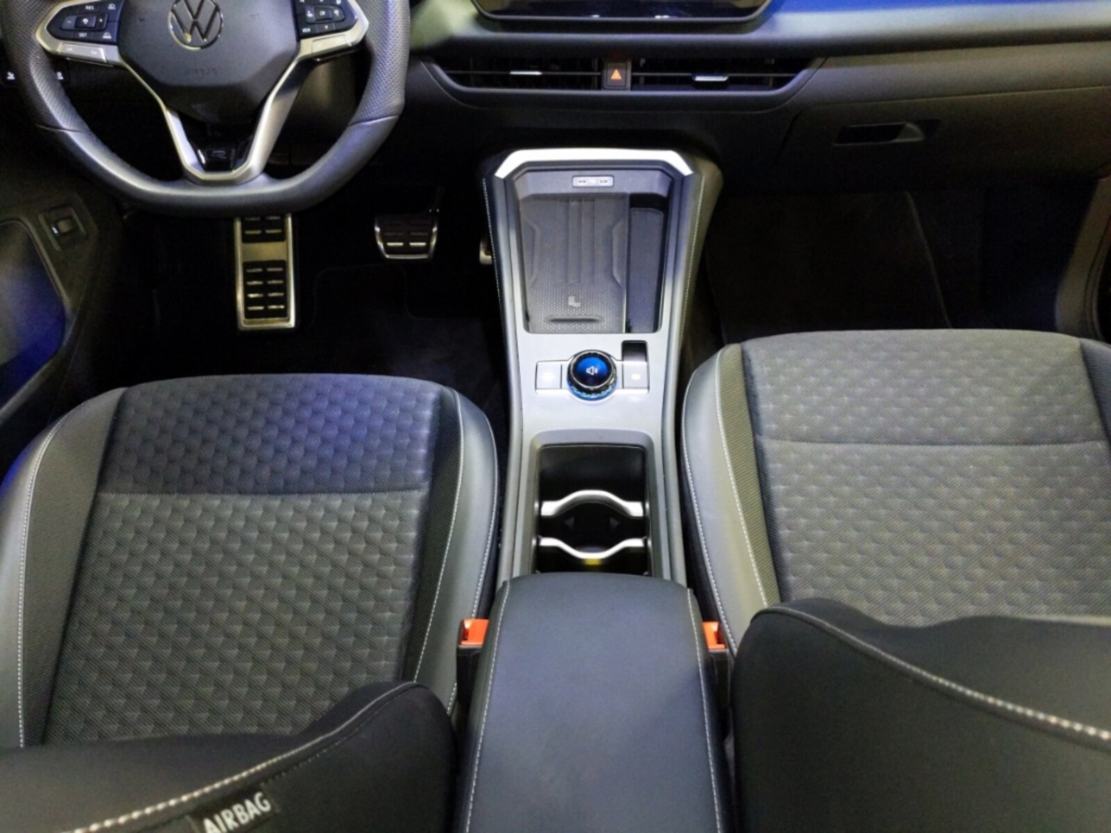Volkswagen T-Roc – Bild 13