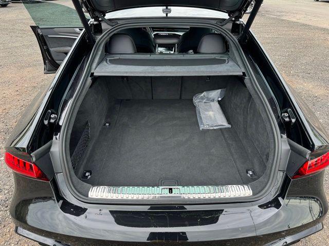 2024 Audi RS 7 Base - Photo 33