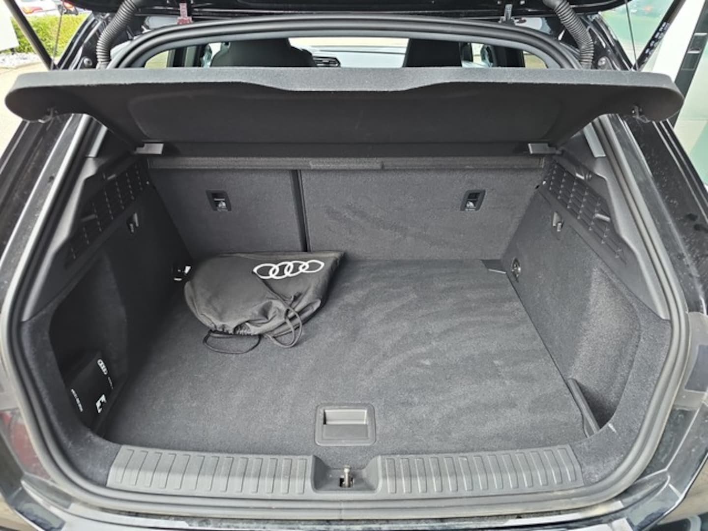 Bild über Audi A3 Sportback TFSI e TFSI e 150 kW S tronic - für weitere Informationen kontaktieren Sie den Audi Partner