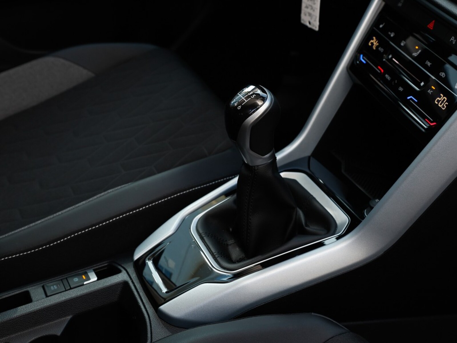 Volkswagen T-Roc – Bild 9