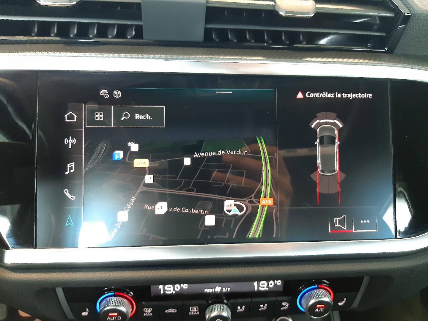 Image about Audi Q3 S line 35 TFSI 110 kW (150 ch) S tronic