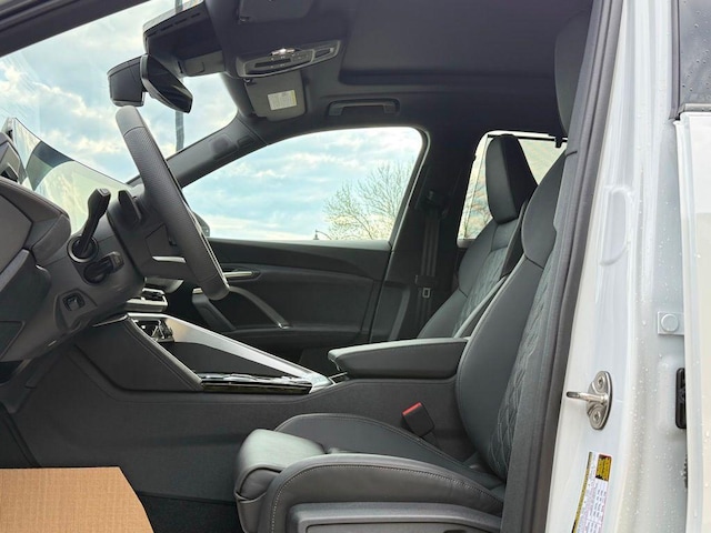 2026 Audi SQ5 Premium Plus - Photo 28