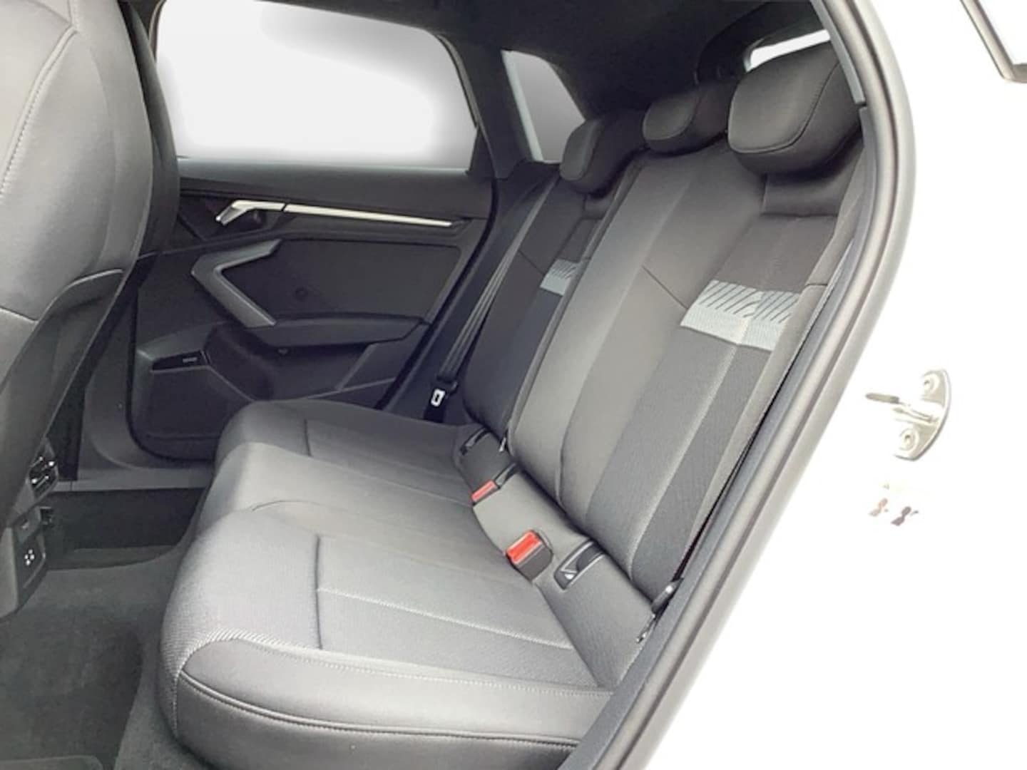 Bild über Audi A3 Sportback advanced 35 TFSI S tronic - für weitere Informationen kontaktieren Sie den Audi Partner