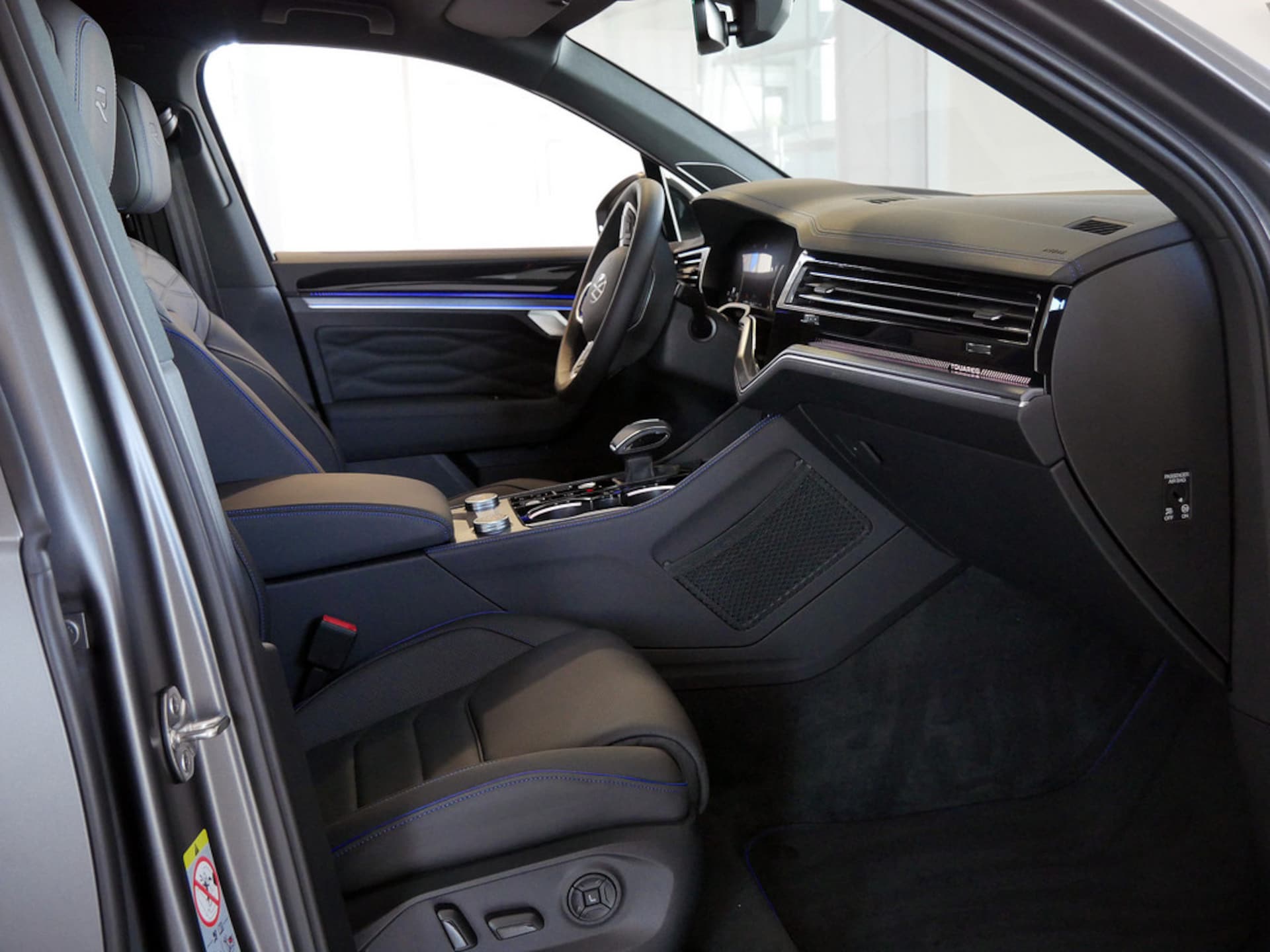 Volkswagen Touareg R