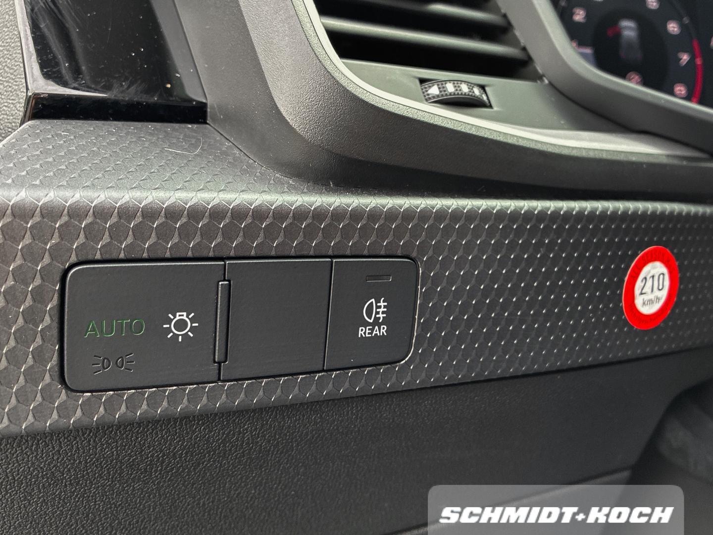 Bild über Audi A1 Sportback advanced 25 TFSI Schaltgetriebe - für weitere Informationen kontaktieren Sie den Audi Partner