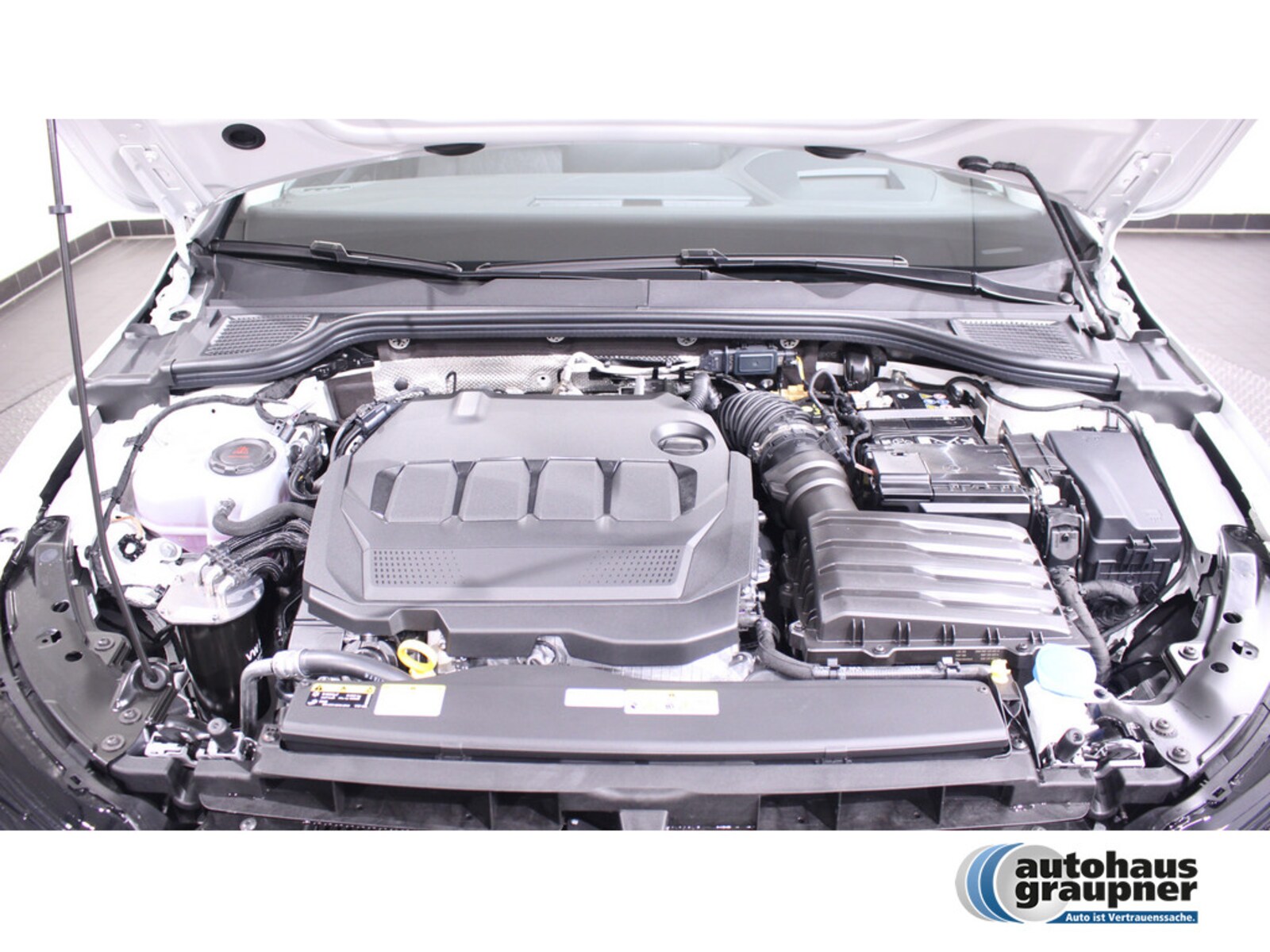 Volkswagen Golf Variant – Bild 7
