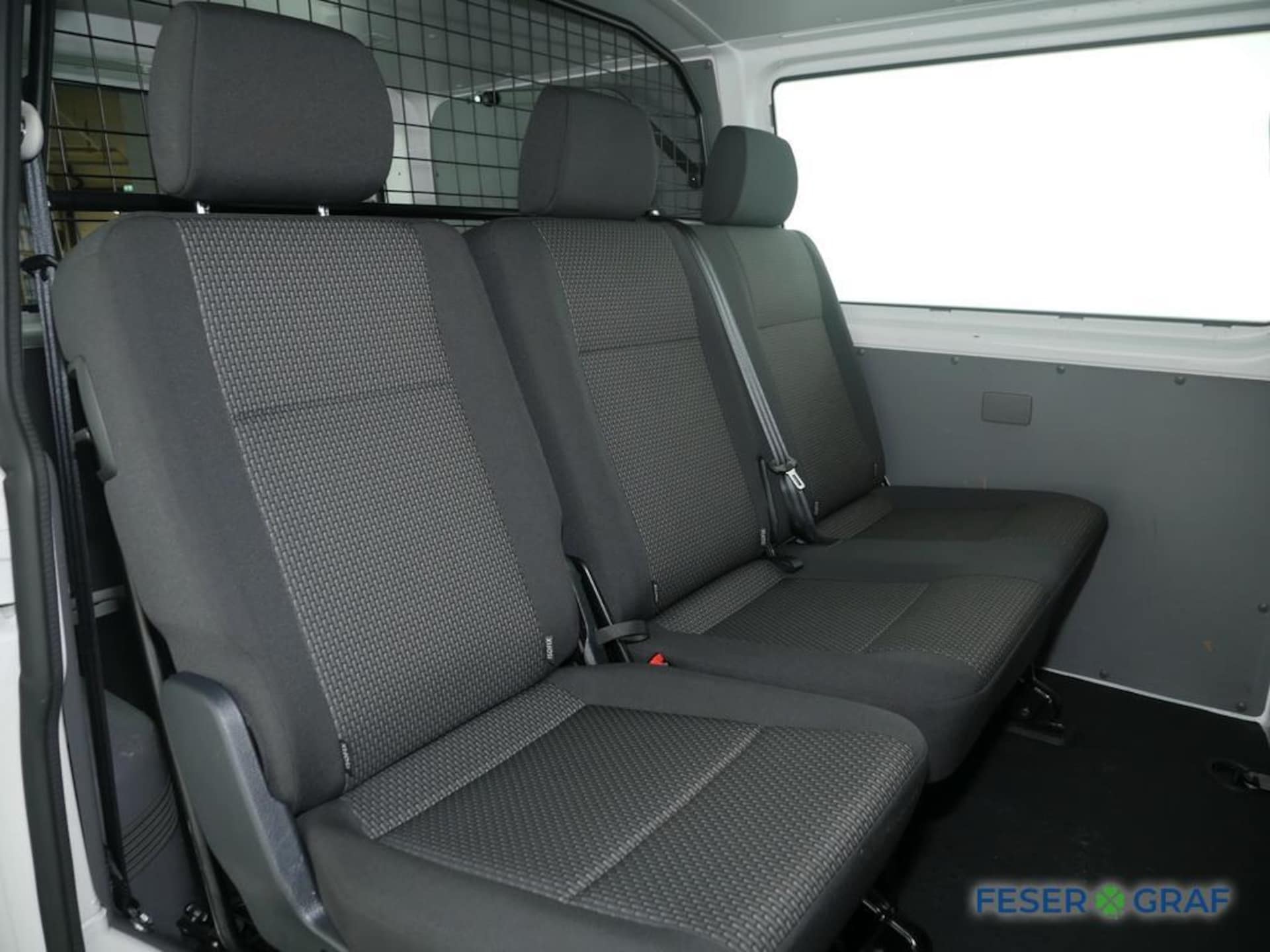 Volkswagen T6.1 Transporter Kombi kurzer Radstand