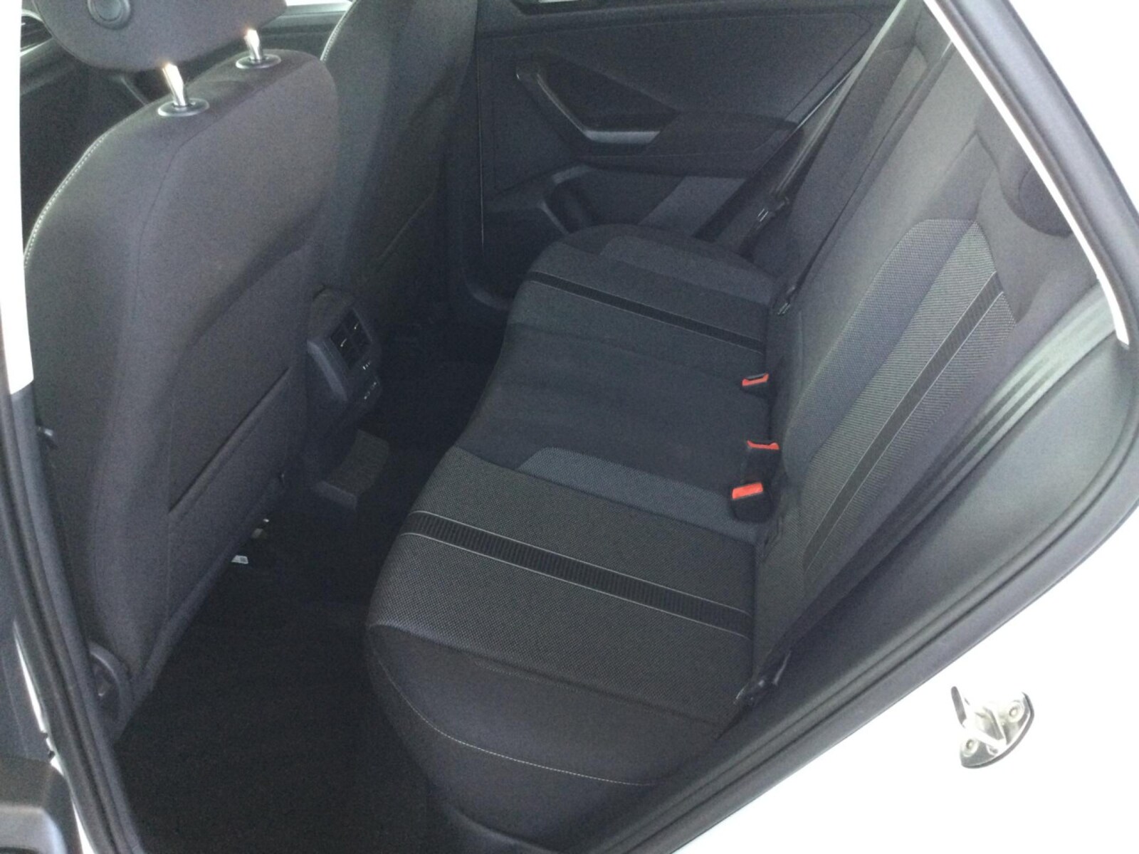 Volkswagen T-Roc – Bild 10