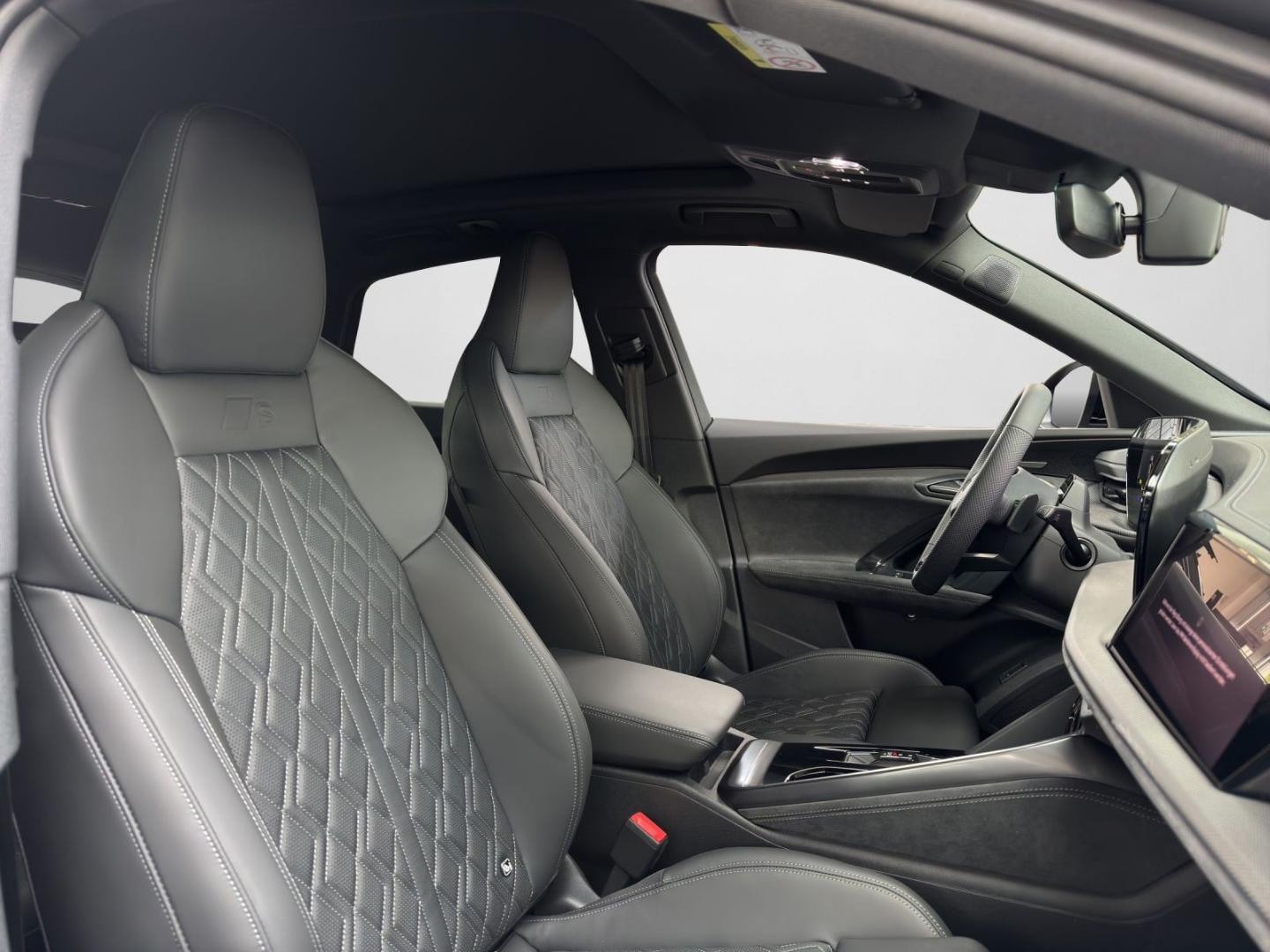 Bild über Audi SQ5 Sportback TFSI 270 kW S tronic - für weitere Informationen kontaktieren Sie den Audi Partner