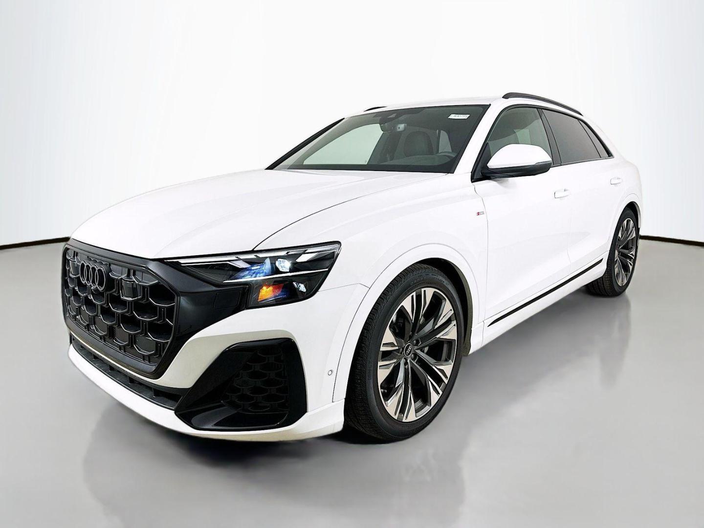 2026 Audi Q8 55 Premium Plus quattro Tiptonic's photo