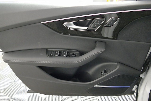 2026 Audi Q8 Premium Plus - Photo 11