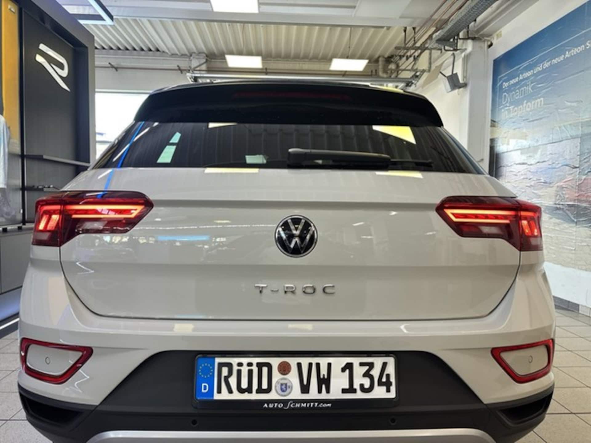 Volkswagen T-Roc Life