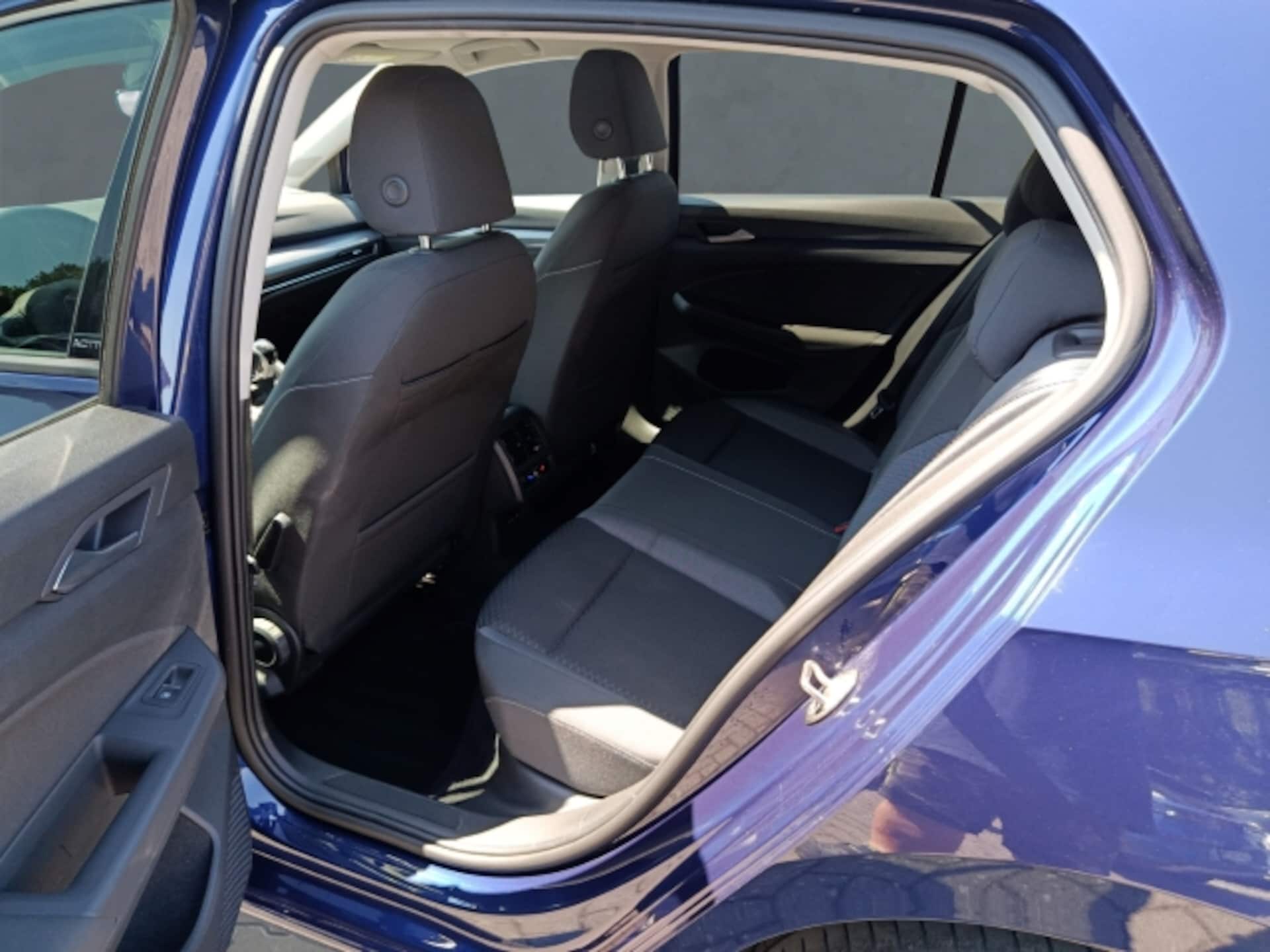 Volkswagen Golf Active
