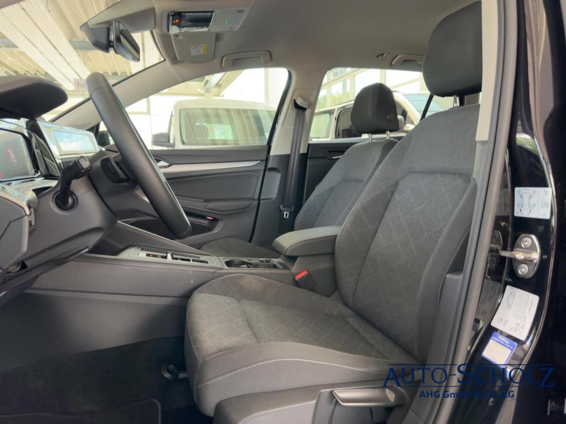 Volkswagen Golf Variant Life