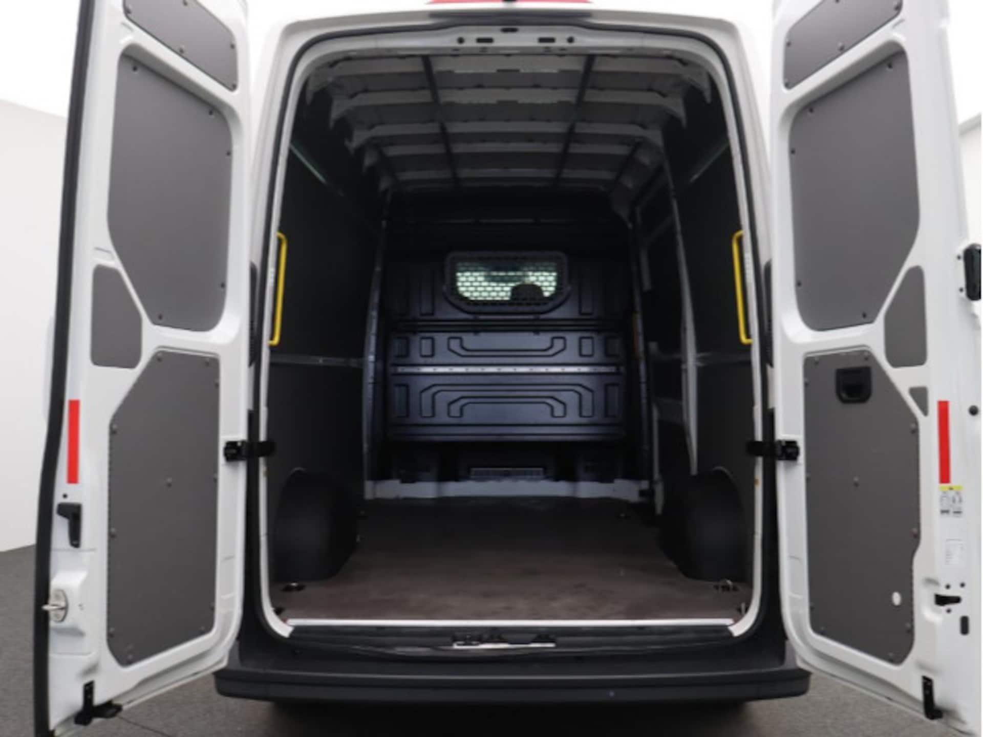 Volkswagen Crafter Kasten mittlerer Radstand