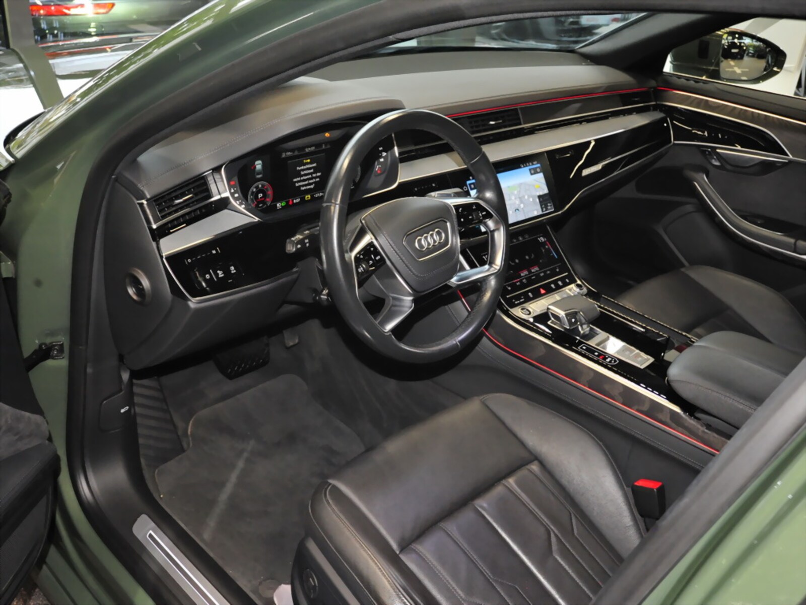 Audi A8 – Bild 12