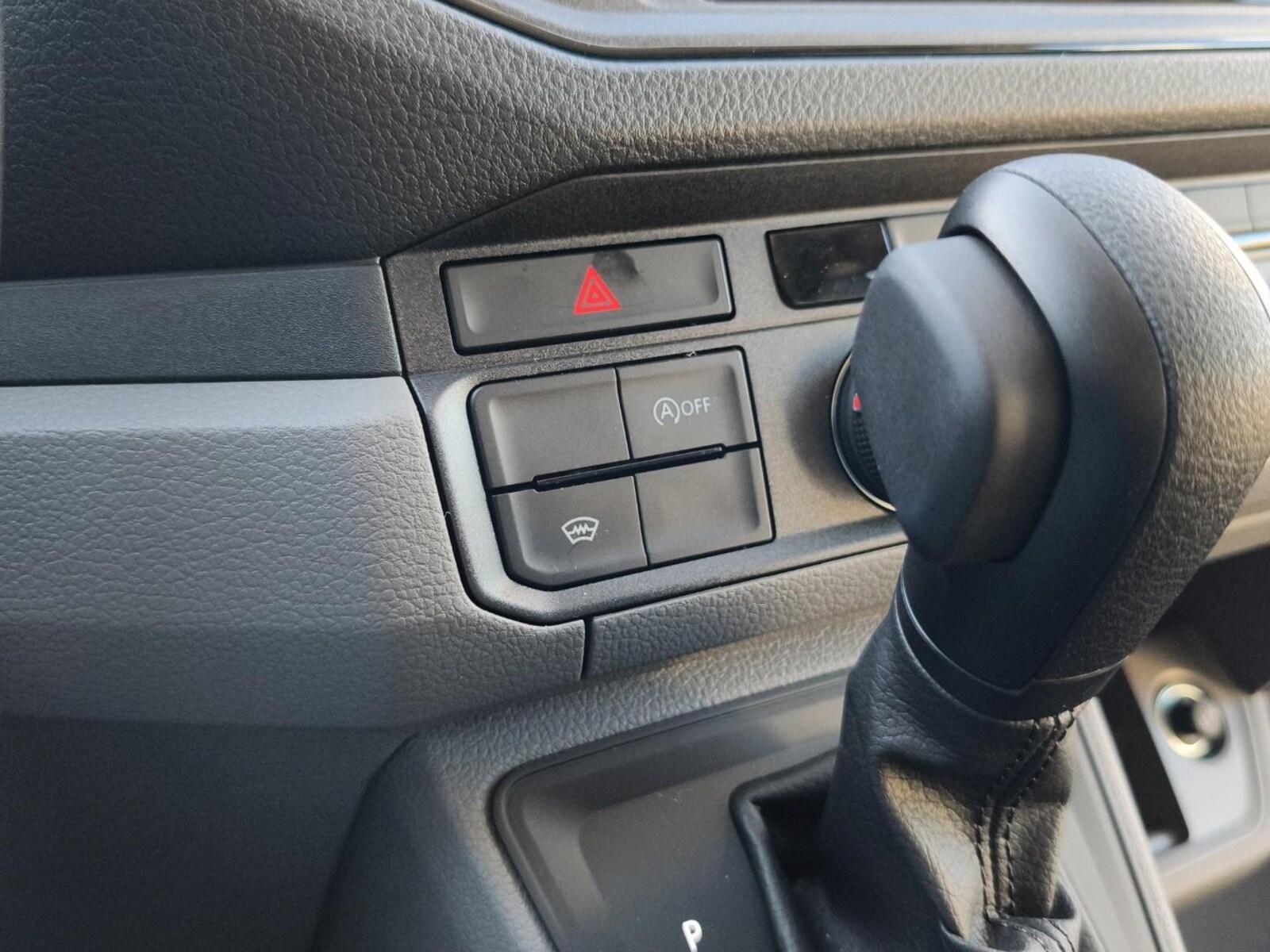 Volkswagen Crafter Doppelkabine langer Radstand – Bild 23