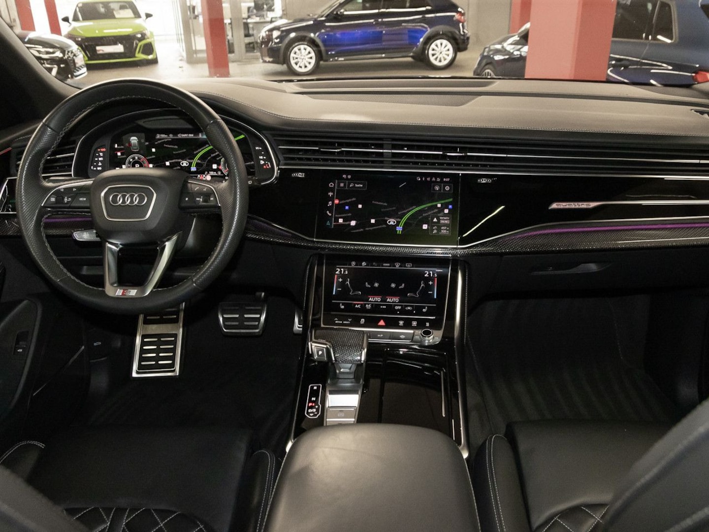 Bild über Audi Q8 competition plus 50 TDI quattro tiptronic - für weitere Informationen kontaktieren Sie den Audi Partner