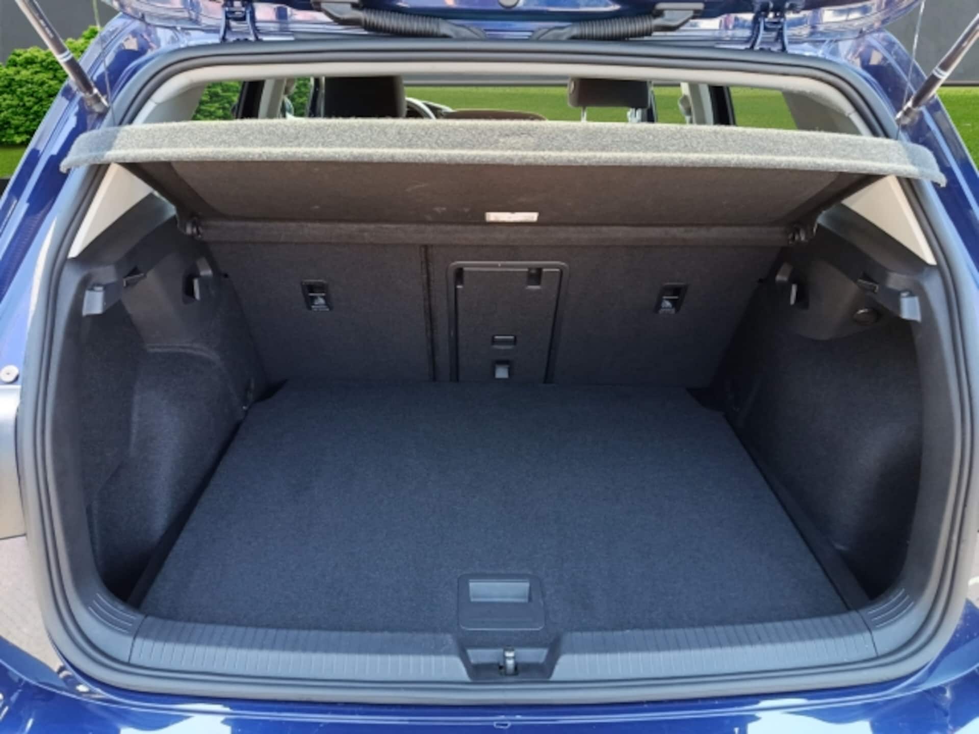 Volkswagen Golf Active