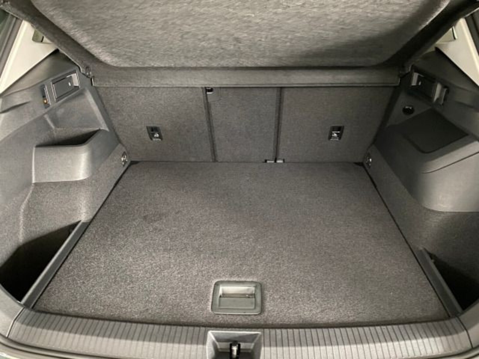Volkswagen Tiguan – Bild 16