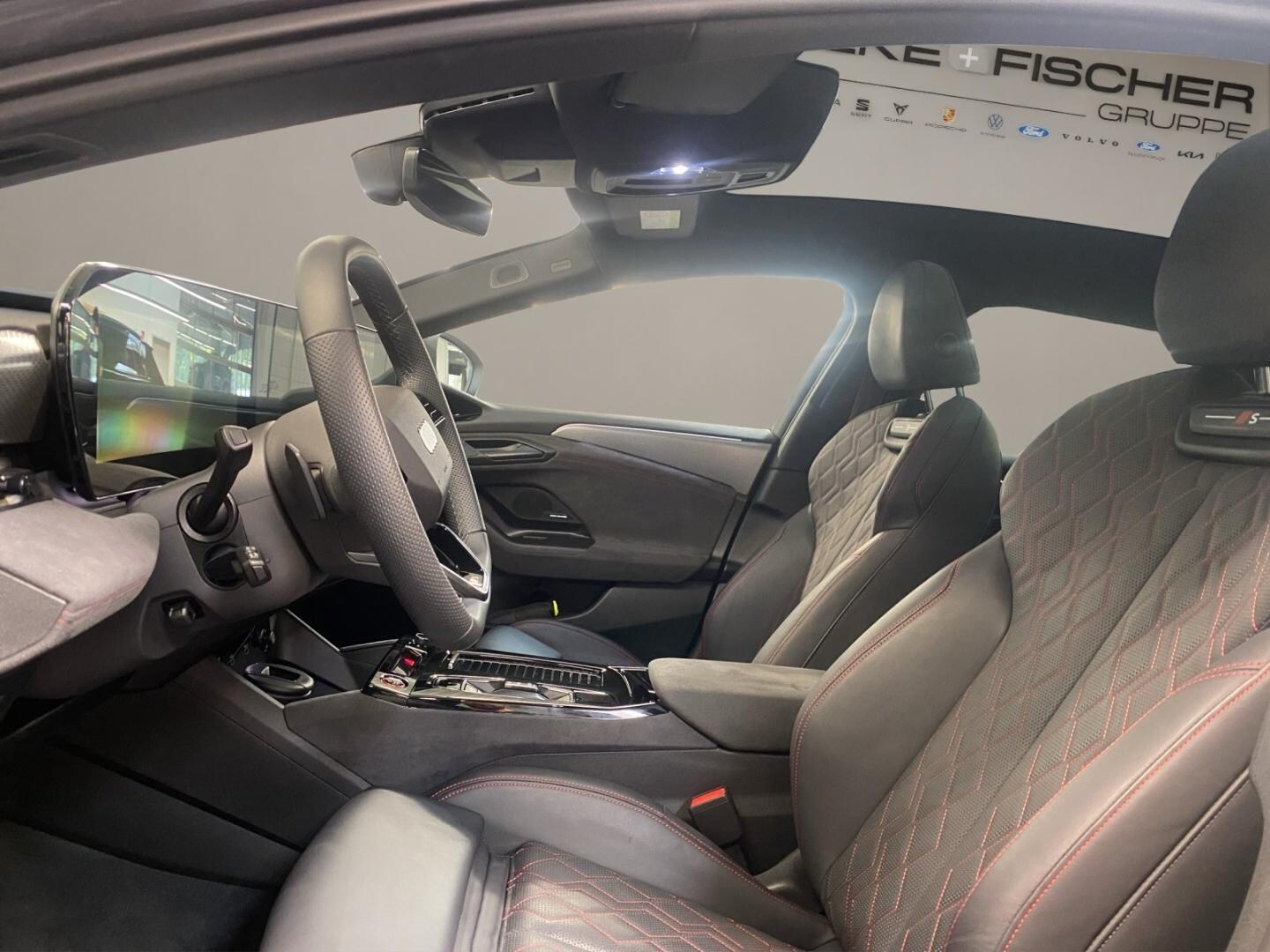 Bild über Audi A6 Avant e-tron e-tron performance - für weitere Informationen kontaktieren Sie den Audi Partner