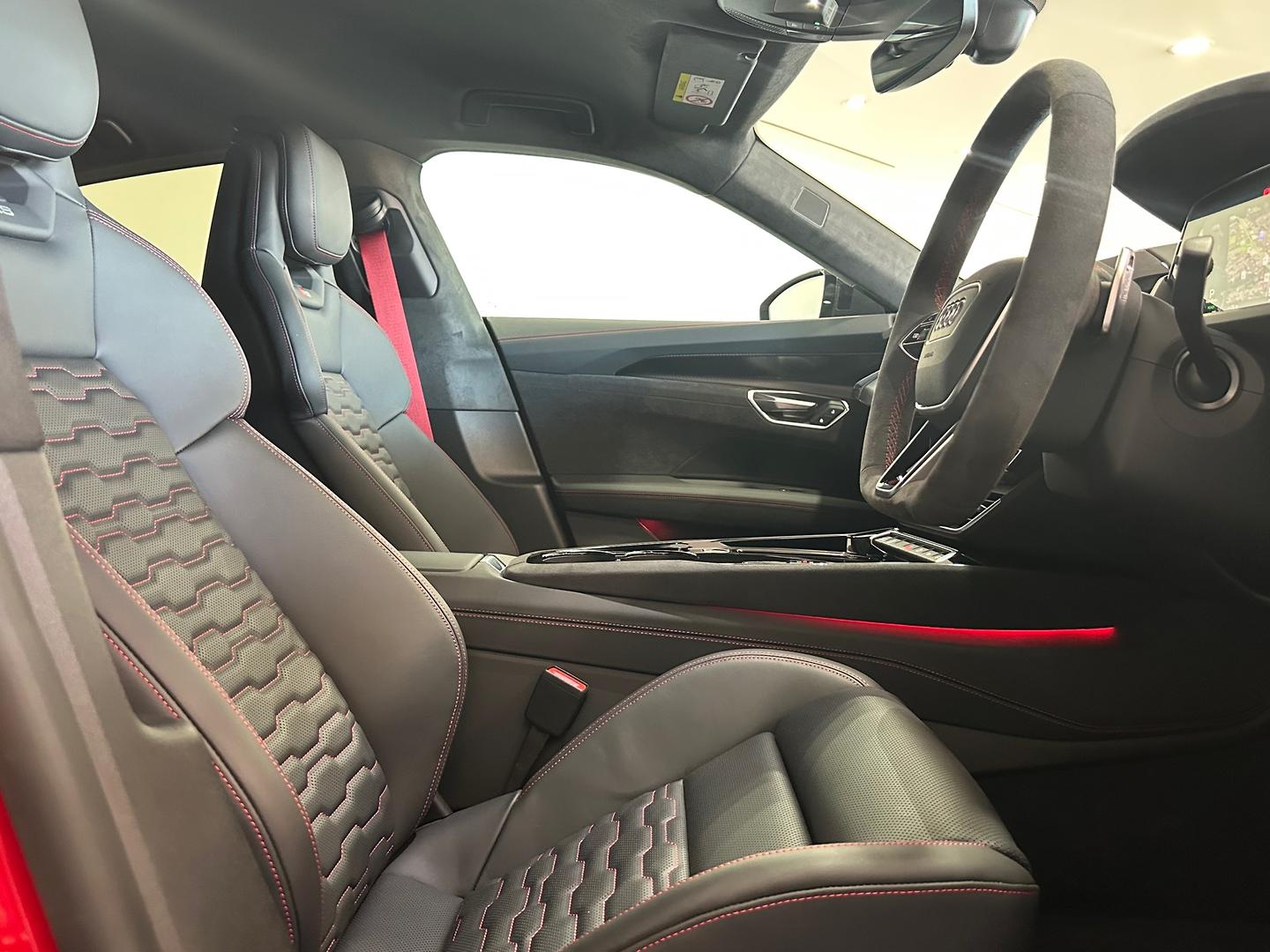 Image about Audi RS e-tron GT RS e-tron GT 440,00 kW