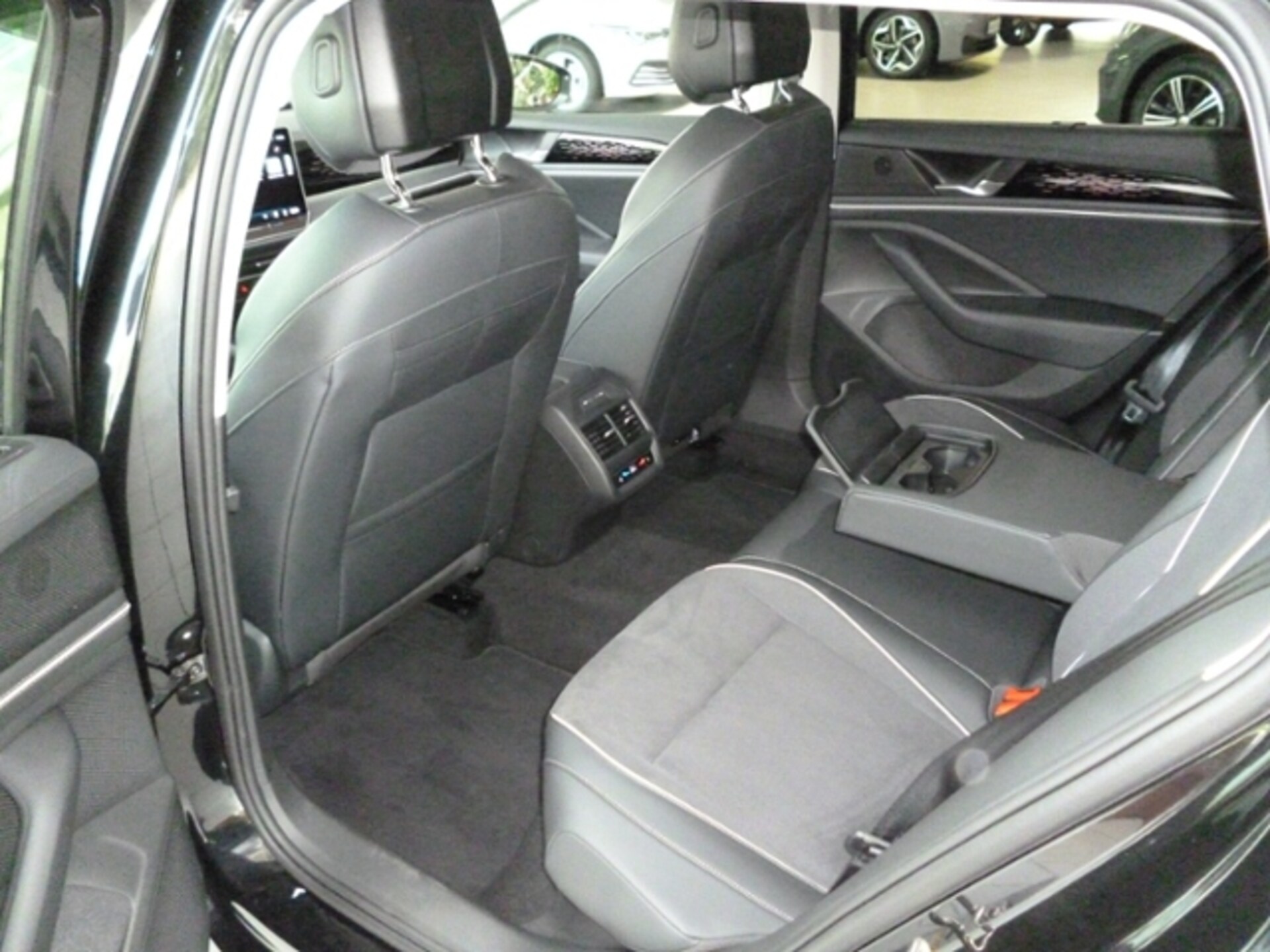 Volkswagen Passat Business