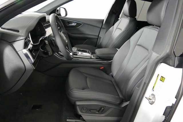 2026 Audi Q8 Premium Plus - Photo 13