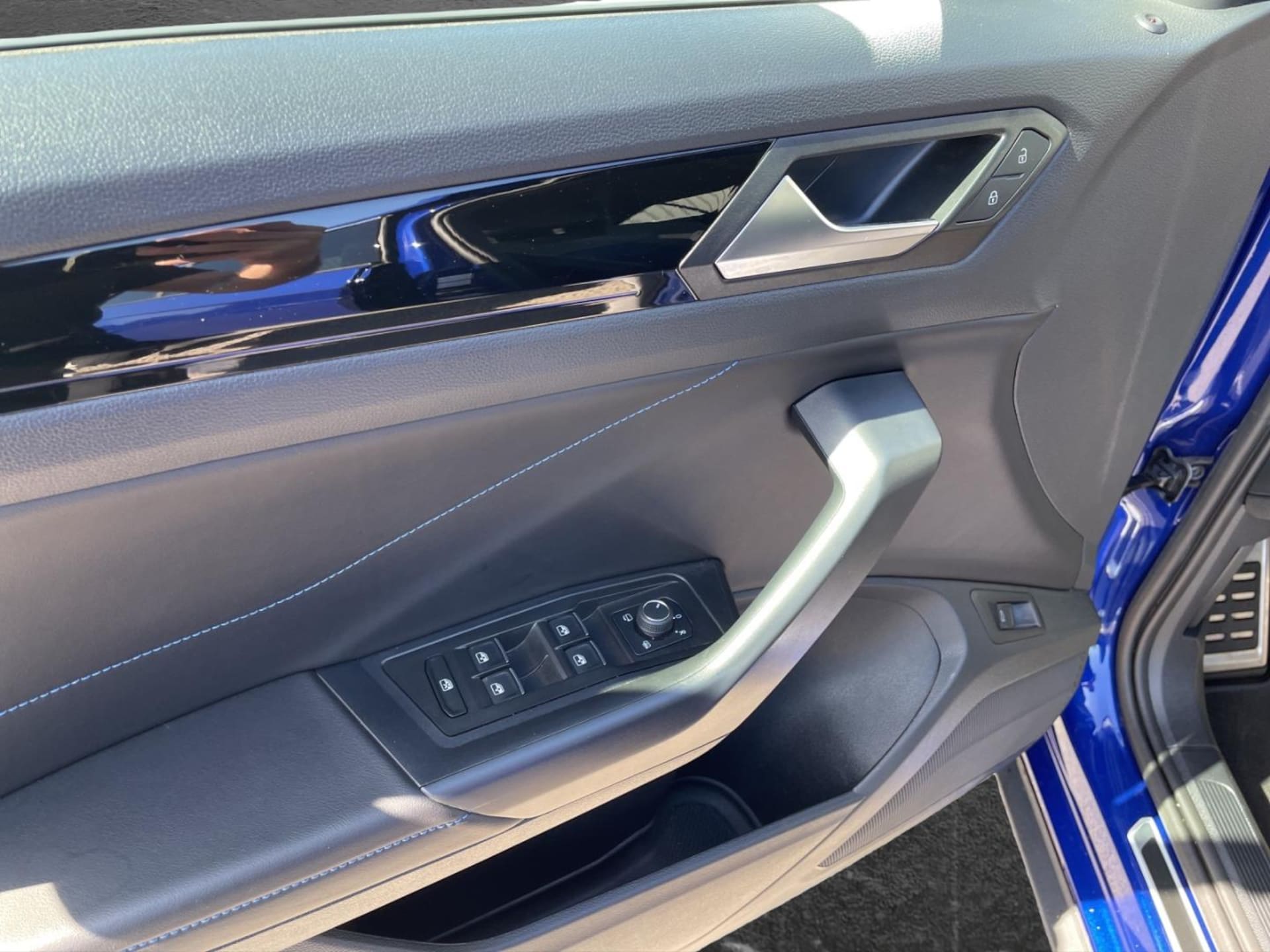Volkswagen T-Roc R