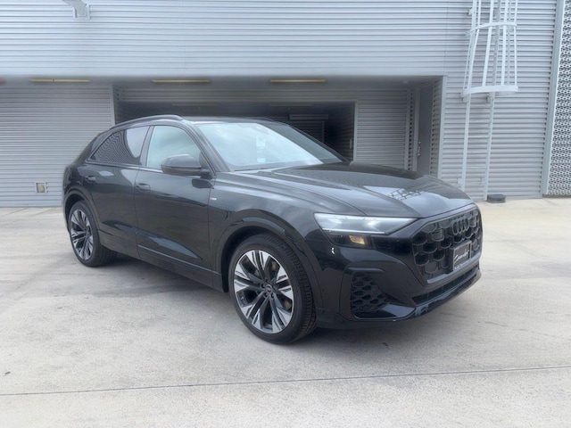 2026 Audi Q8