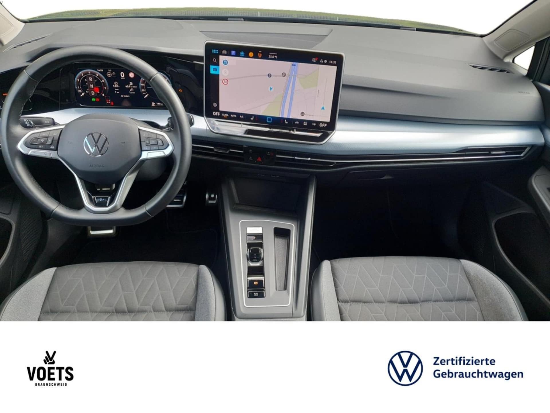 Volkswagen Golf Life