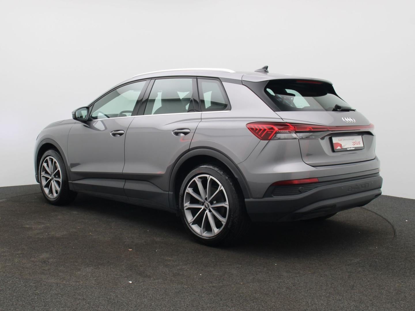 Image about Audi Q4 e-tron 40 e-tron