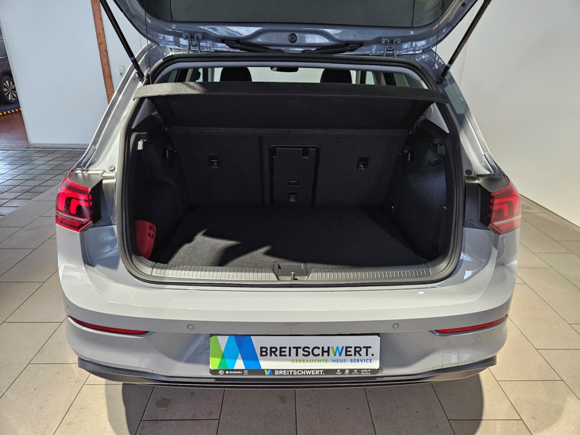Volkswagen Golf Life