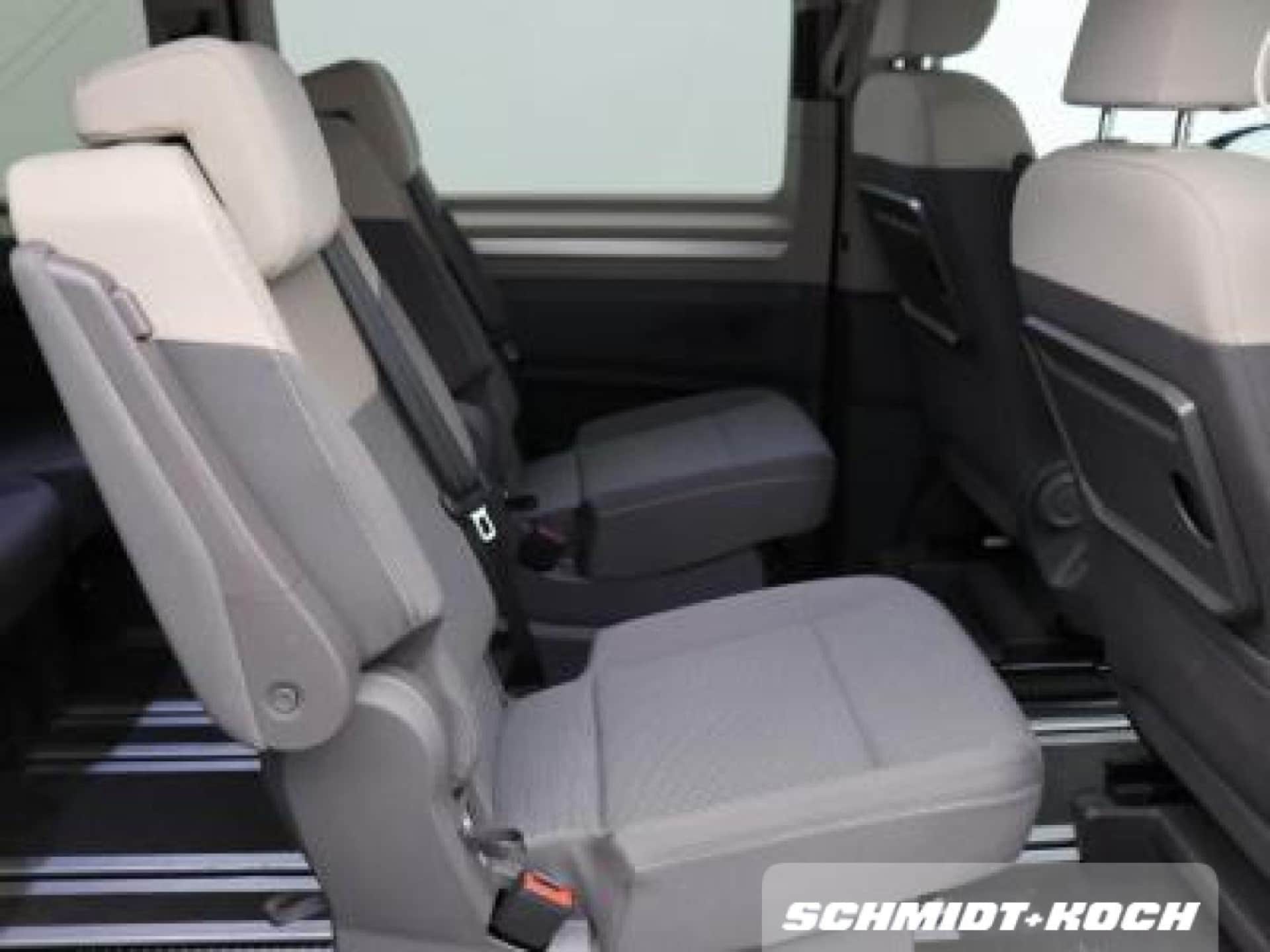 Volkswagen Multivan Langversion Basis-Modell