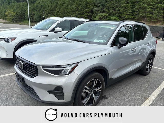 2024 Volvo XC40