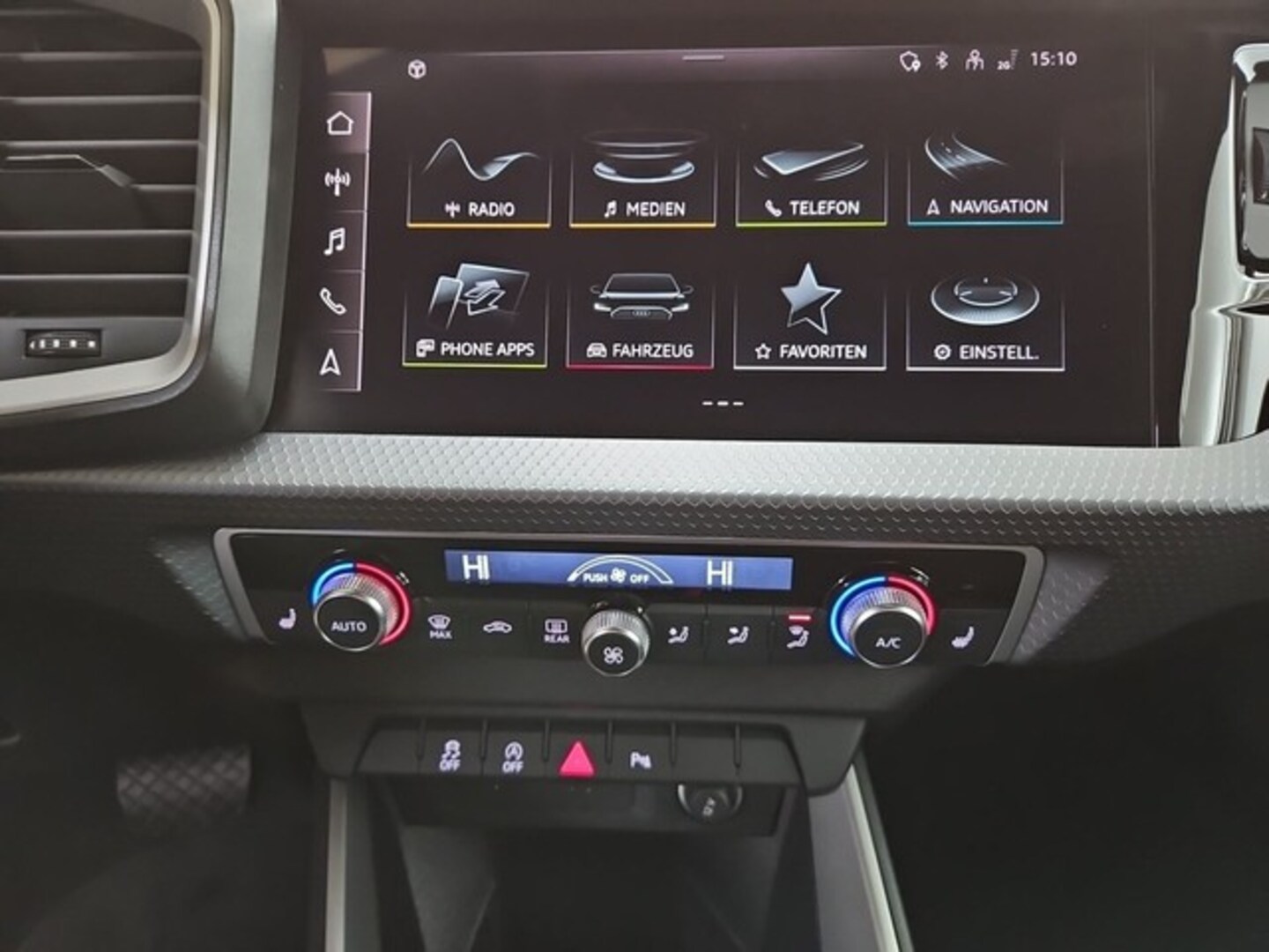 Bild über Audi A1 Sportback S line 30 TFSI S tronic - für weitere Informationen kontaktieren Sie den Audi Partner