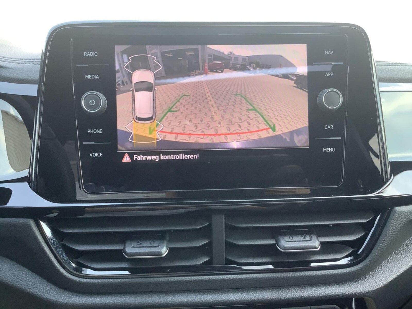 Volkswagen T-Roc – Bild 14