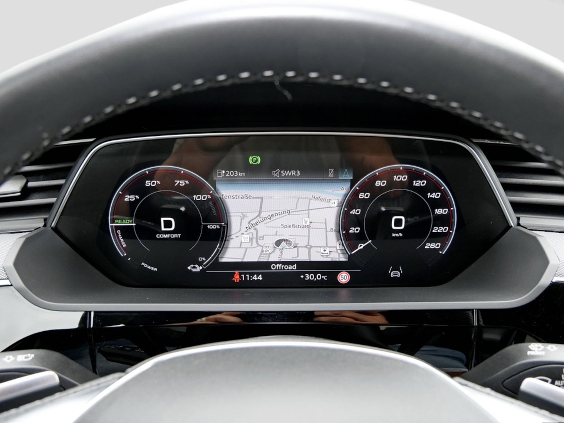 Audi Q8 e-tron S line