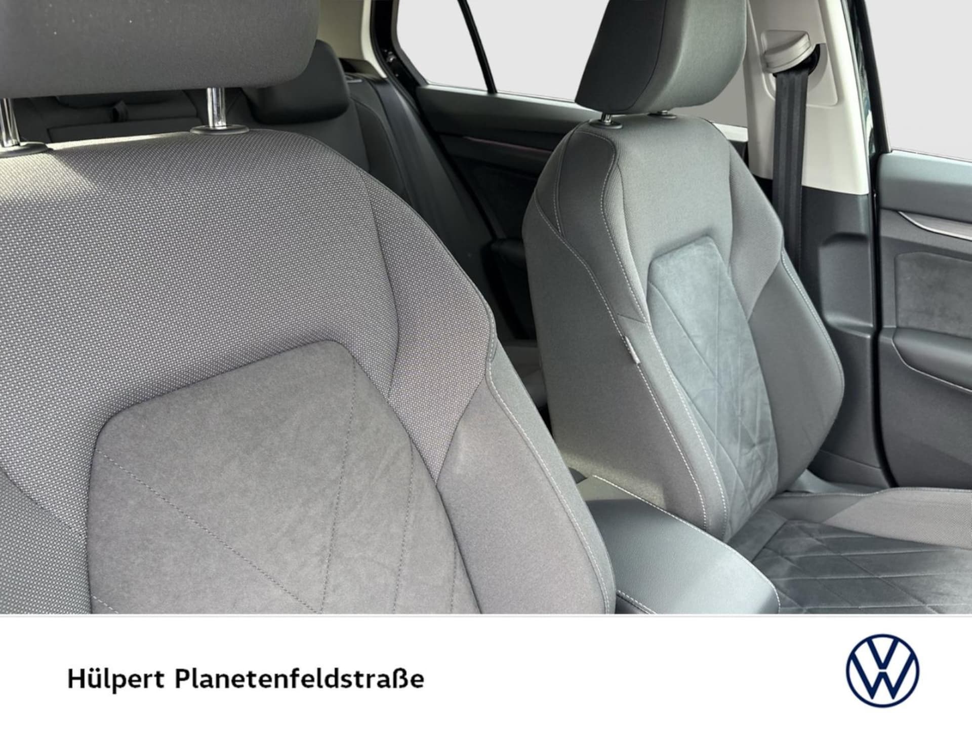 Volkswagen Golf Style