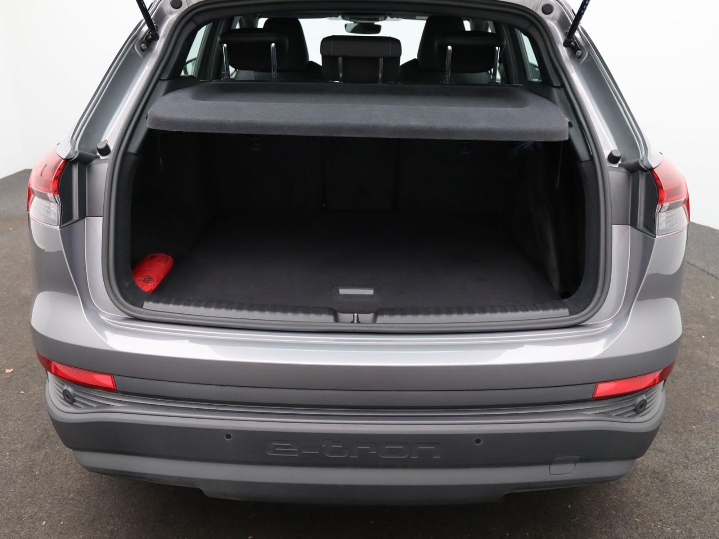 Image about Audi Q4 e-tron 40 e-tron