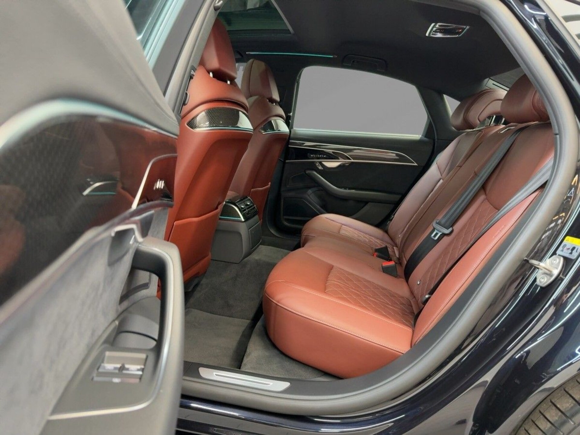 Audi A8 TFSI e