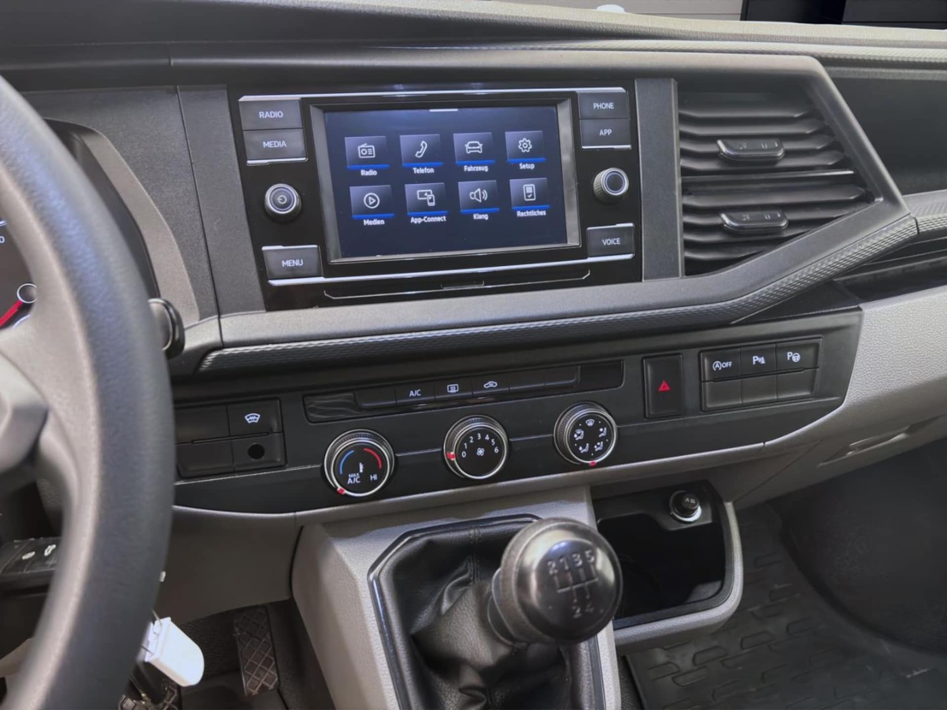 Volkswagen T6.1 Transporter Kombi kurzer Radstand
