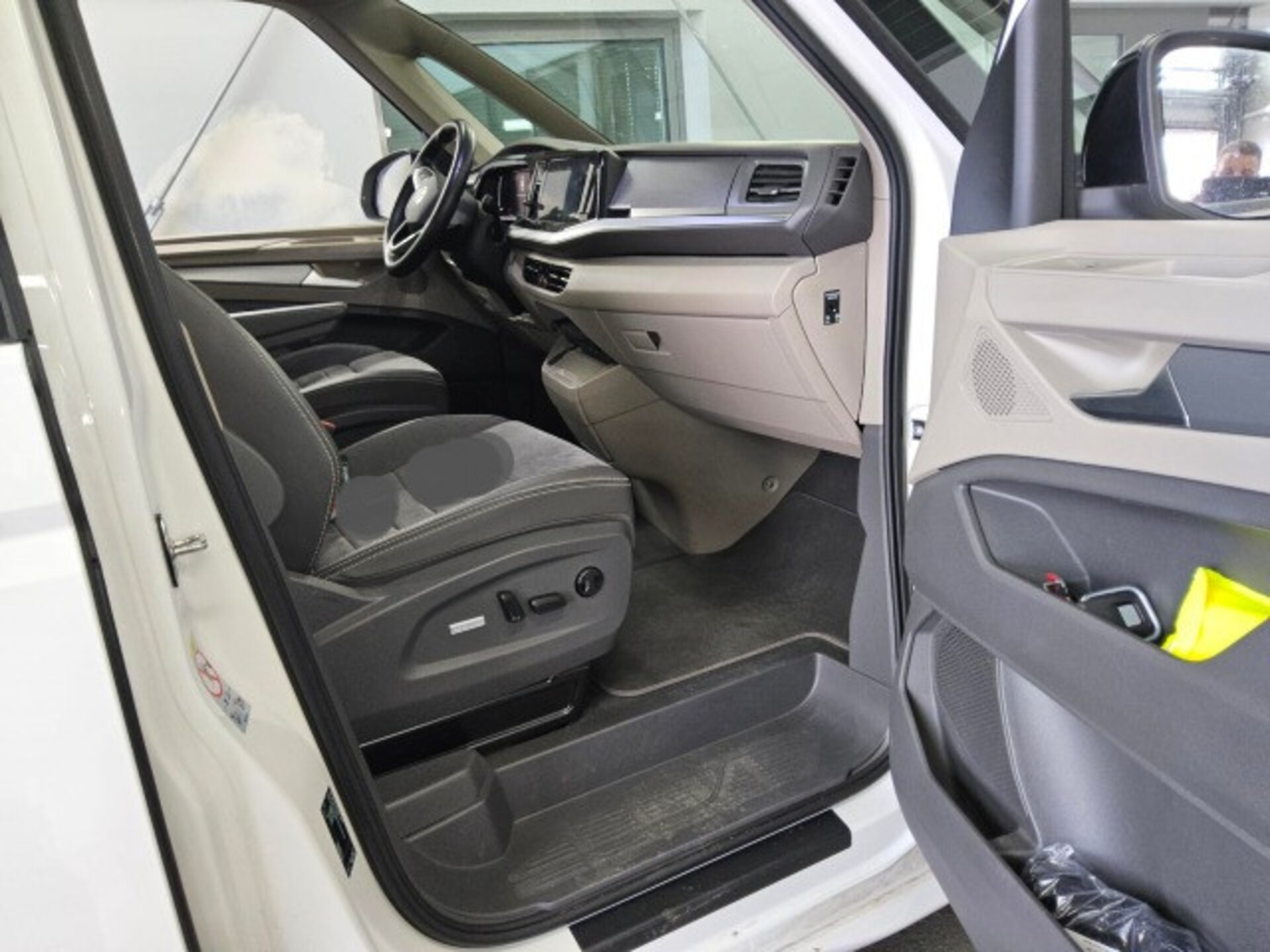 Volkswagen Multivan Life