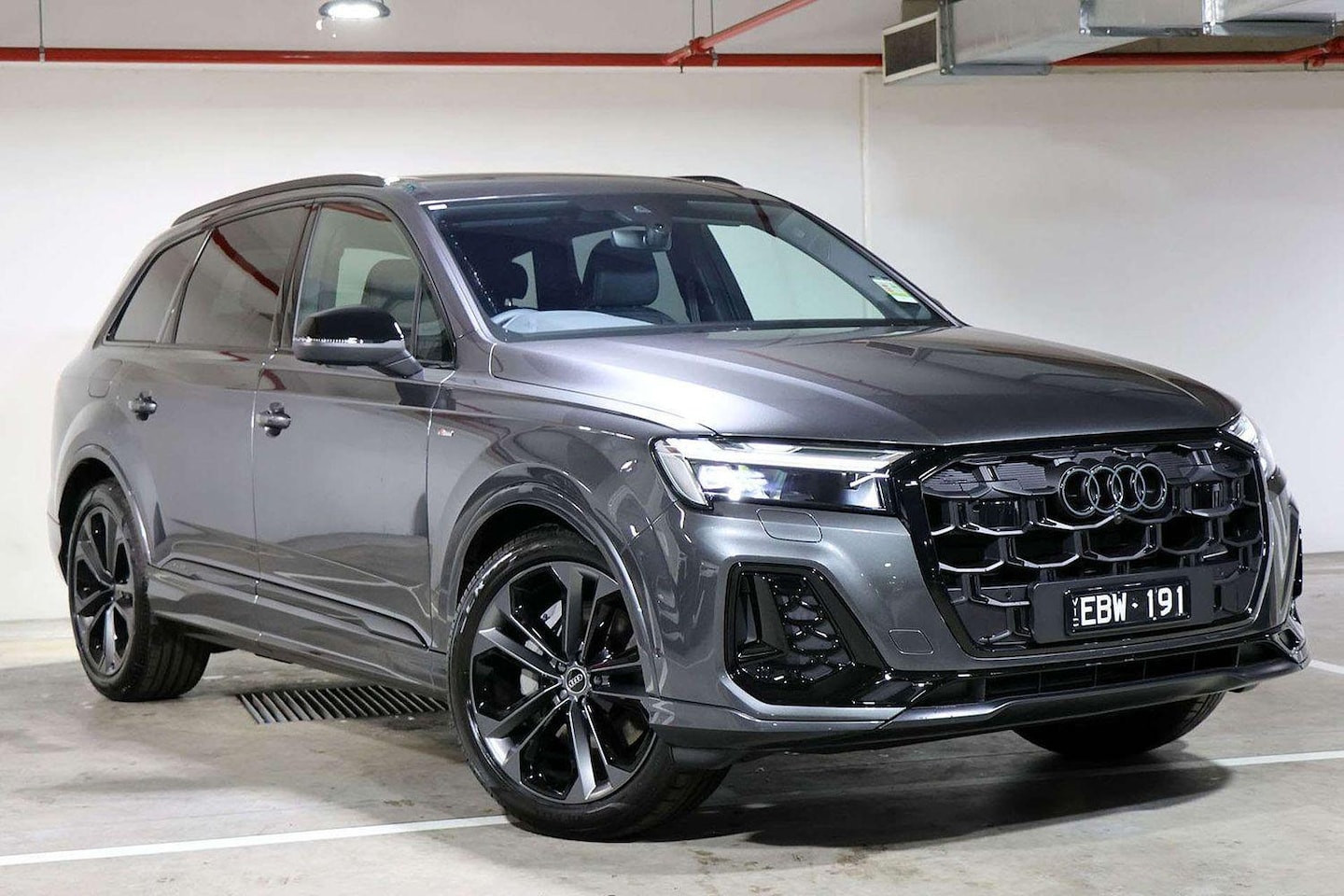 Image about Audi Q7 SUV TFSI quattro tiptronic
