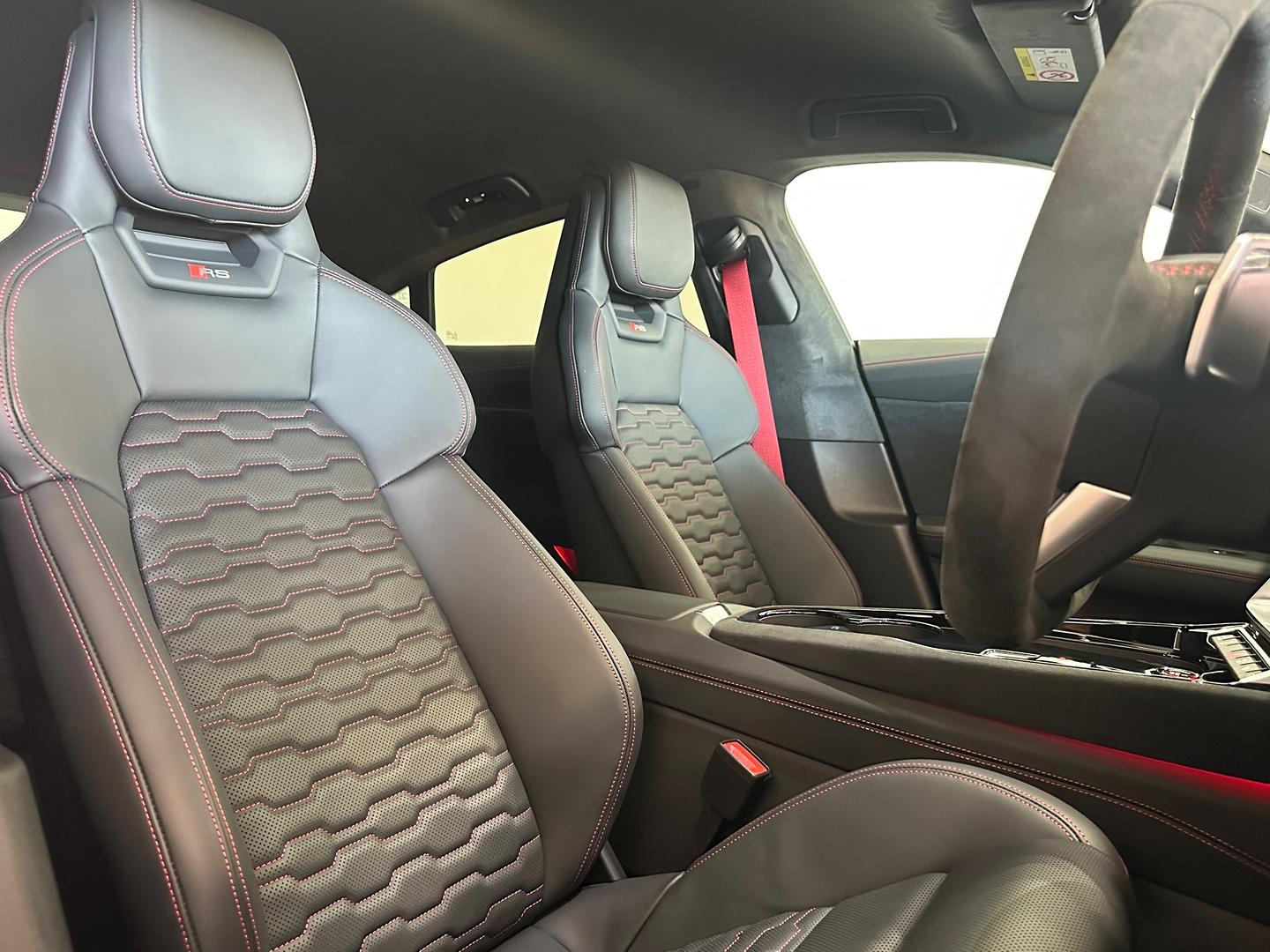 Image about Audi RS e-tron GT RS e-tron GT 440,00 kW