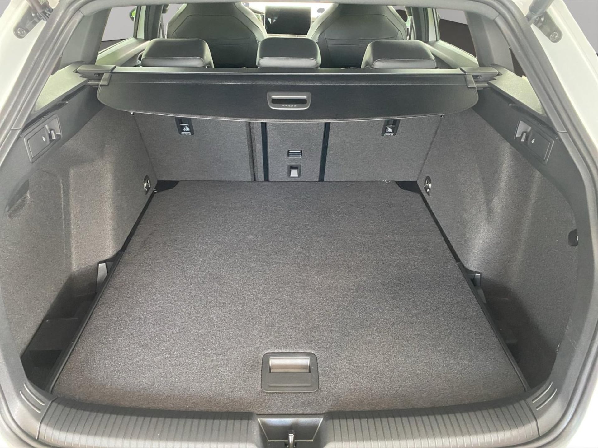 Volkswagen Golf Variant R-Line