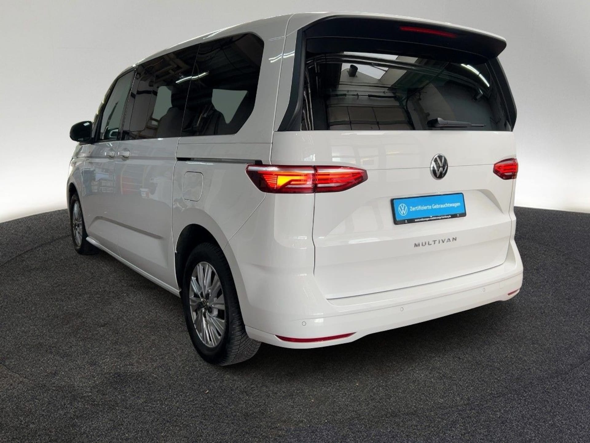 Volkswagen Multivan Basis-Modell