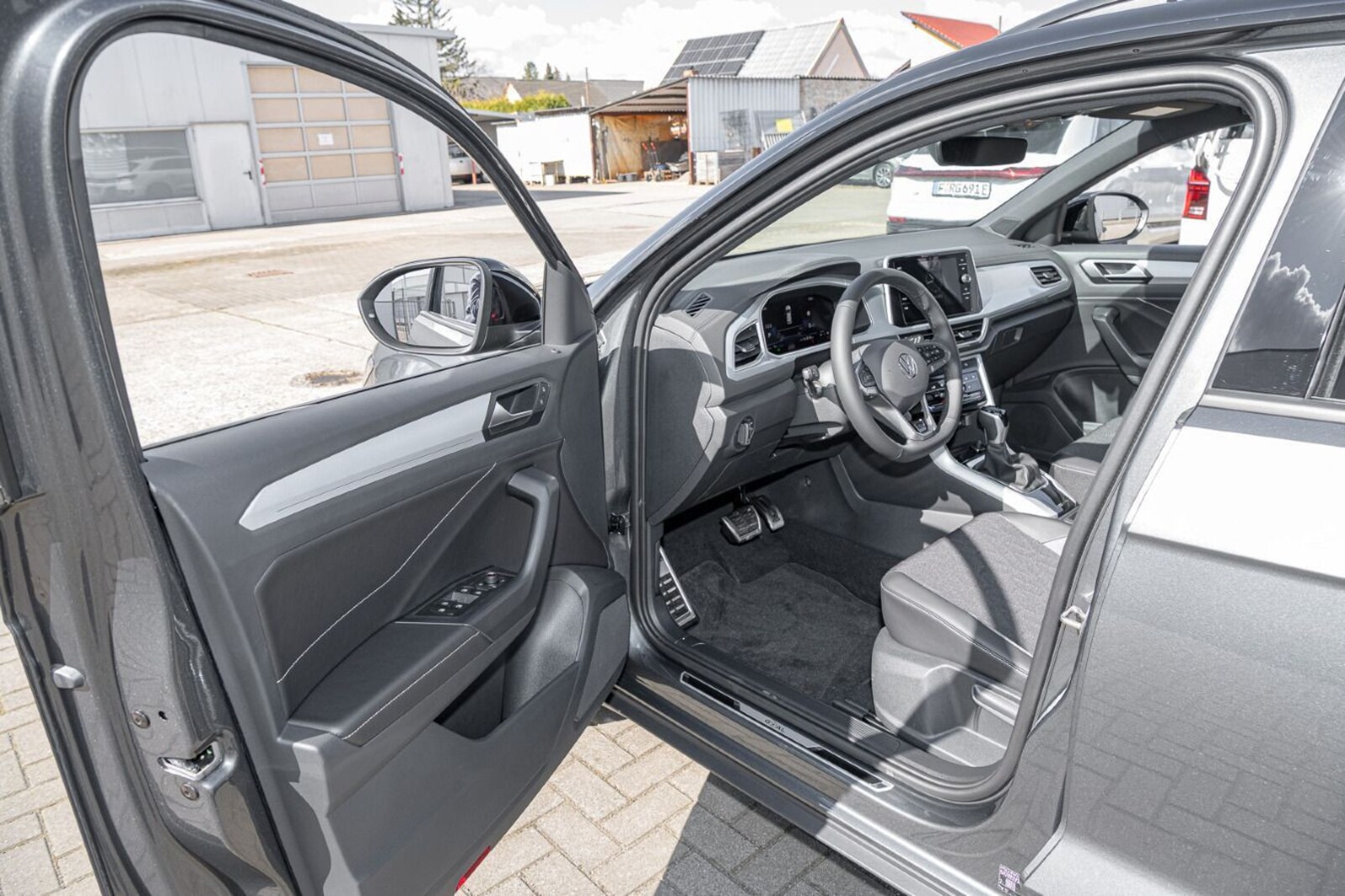 Volkswagen T-Roc – Bild 13