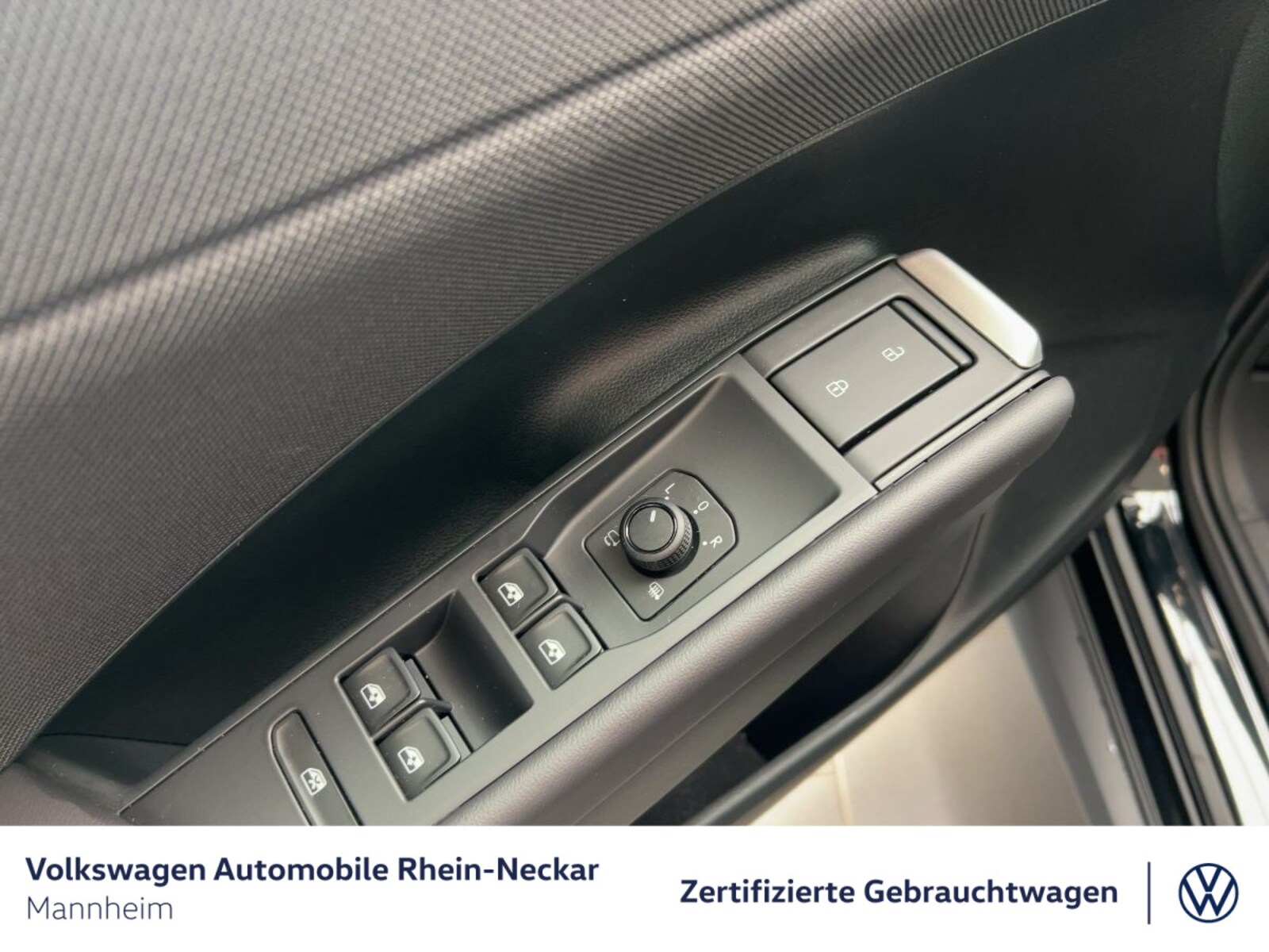 Volkswagen T-Roc – Bild 13