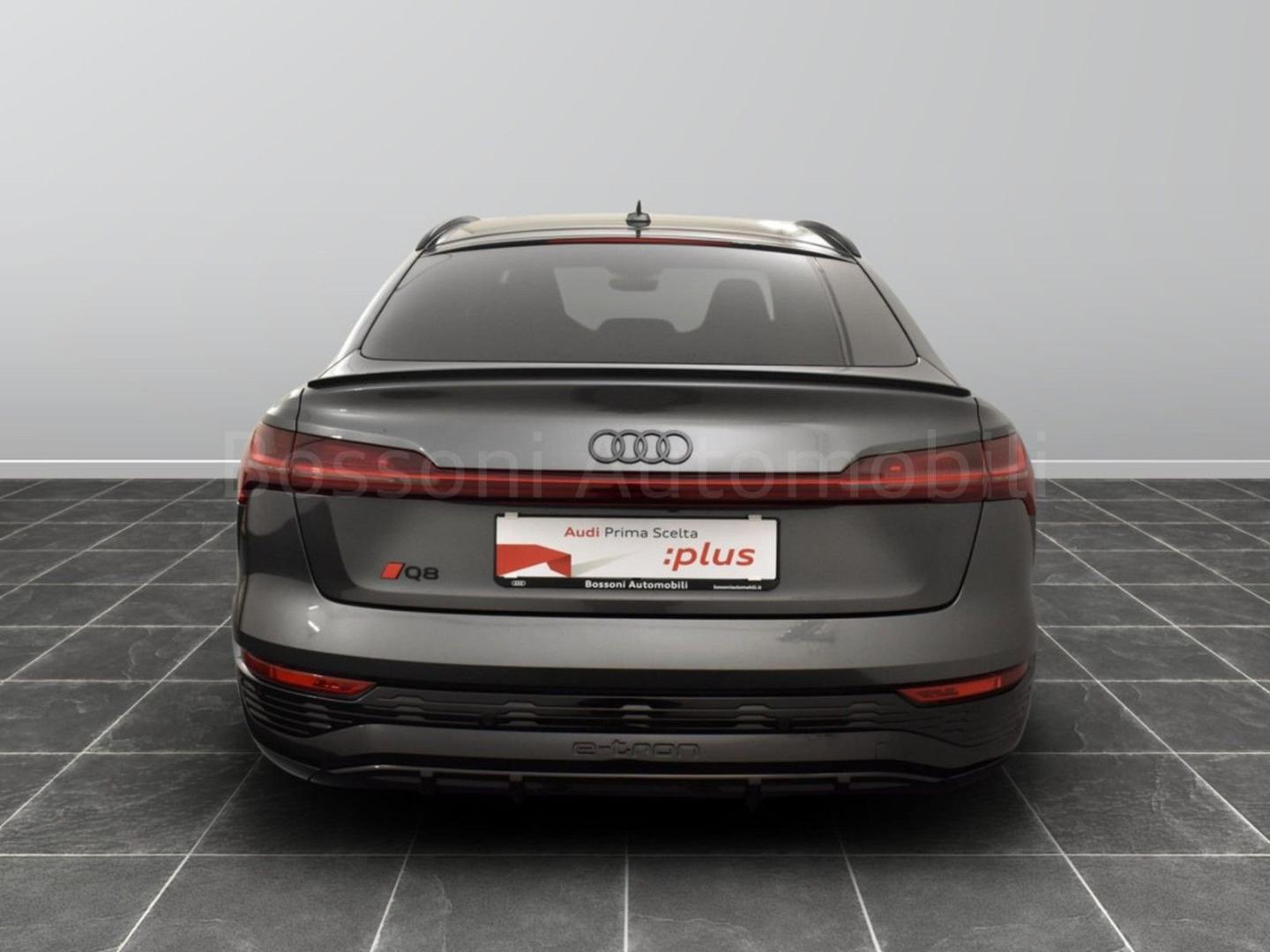 Audi Q8 e-tron